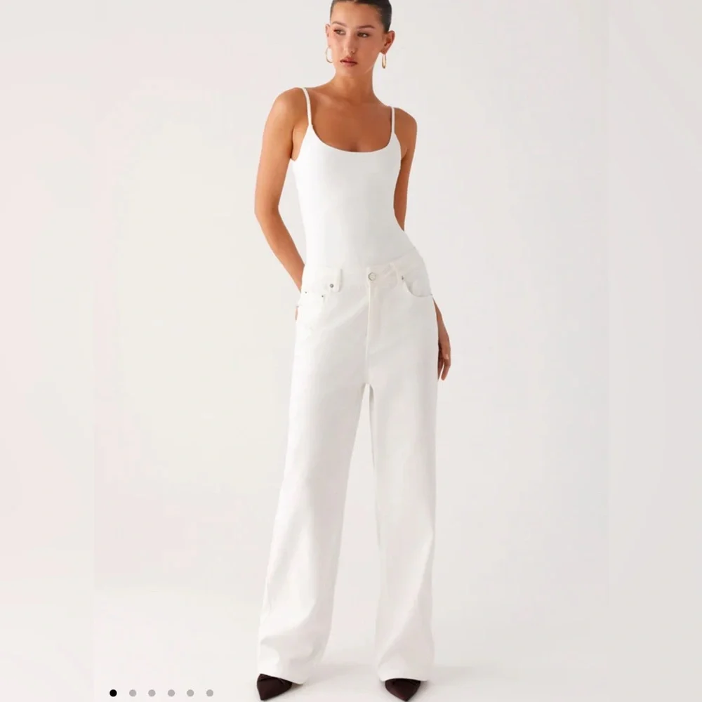 Peppermayo Exclusive - Back Again Straight Leg Denim Jeans - White - Picture 1 of 10